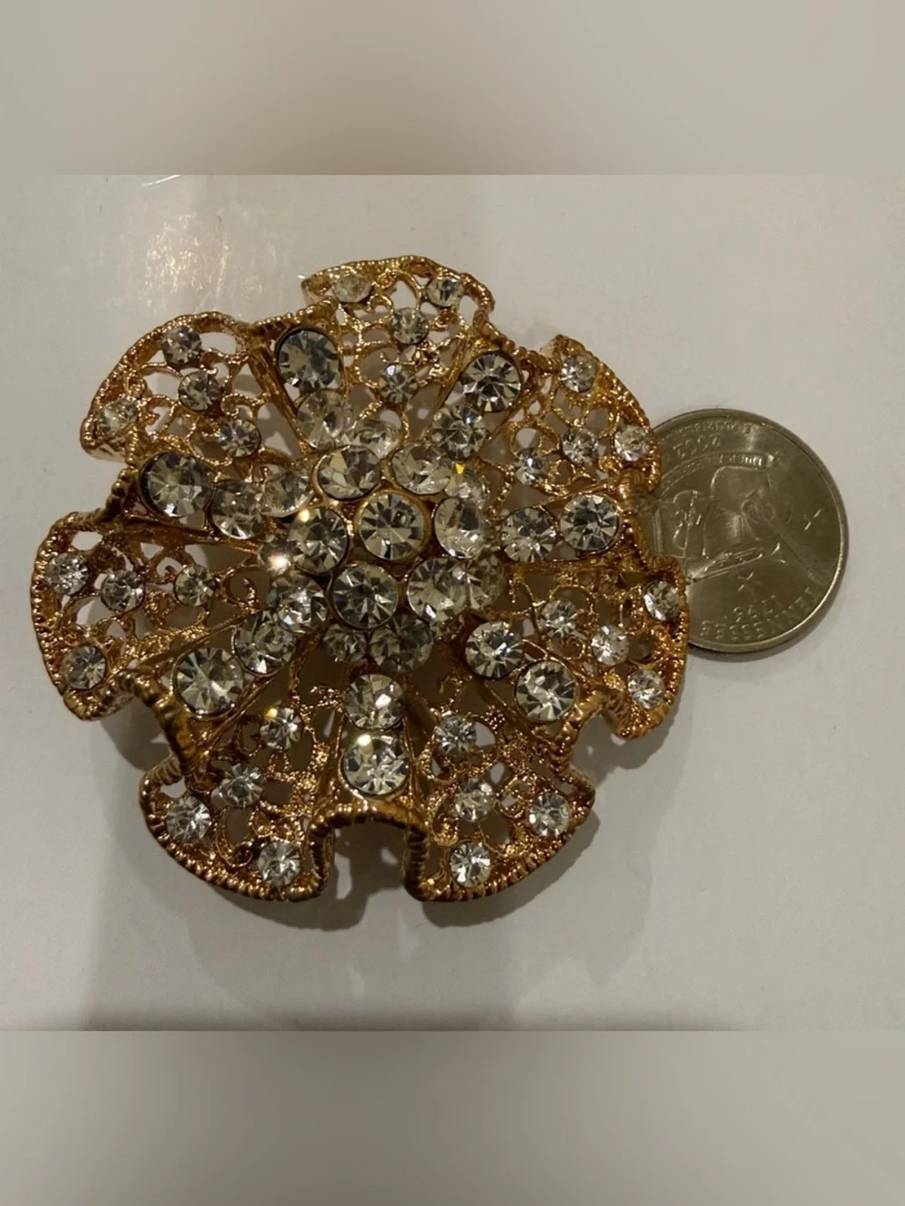 Gold-Tone Crystal Floral Brooch - Women's Statement evening Brooches